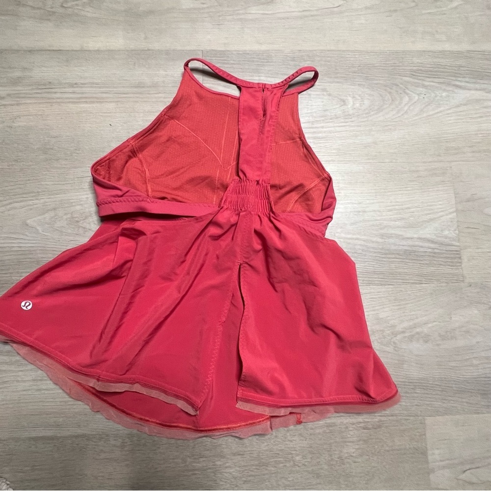 Lululemon Free Spirit Tank, Fireside Red, size 6 - Picture 3 of 6